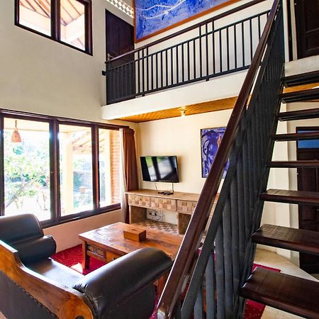 Vedanta Villa โลวินา ภายนอก รูปภาพ