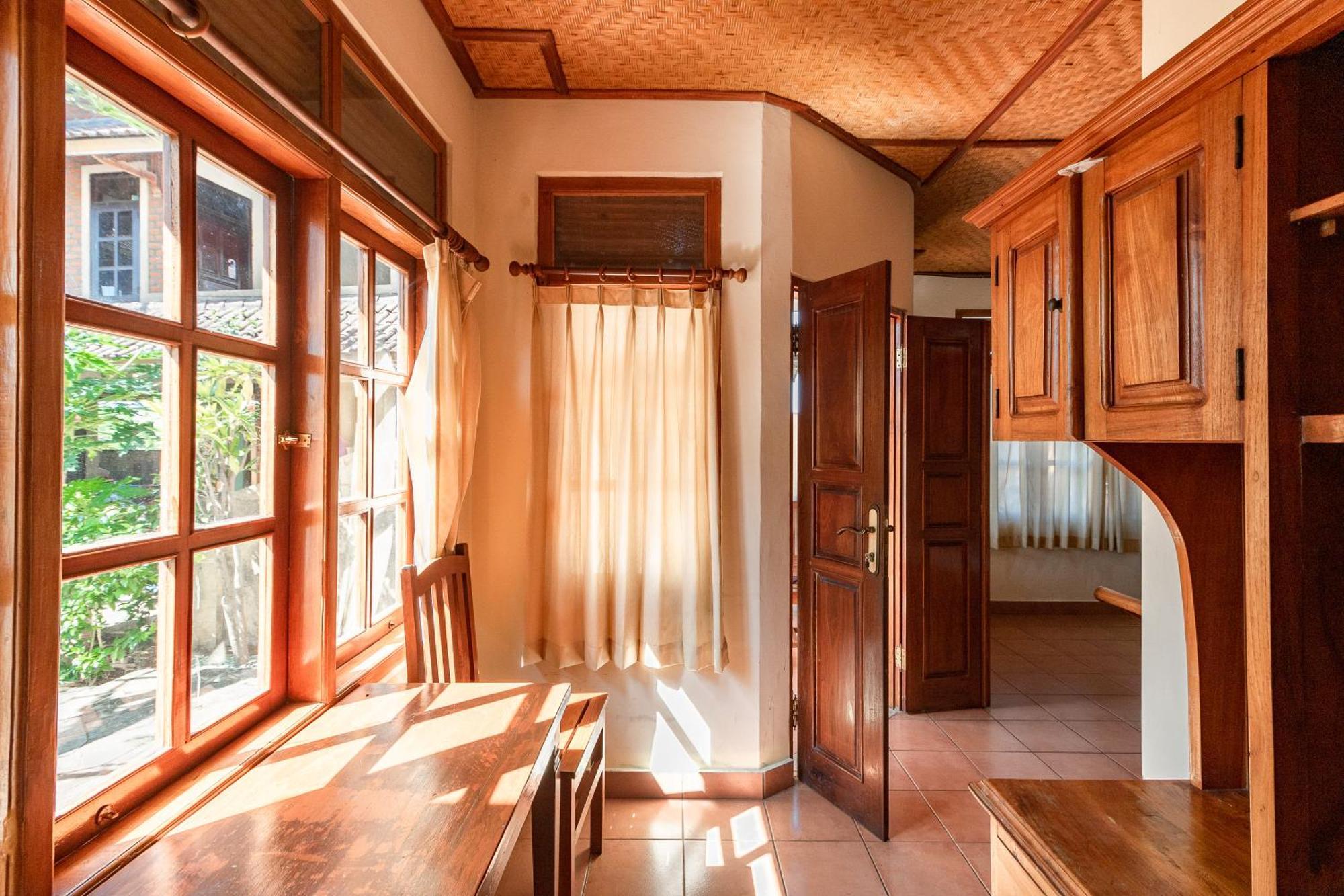 Vedanta Villa โลวินา ภายนอก รูปภาพ